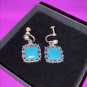 Vintage SANCREST Turquoise Screw back earrings
